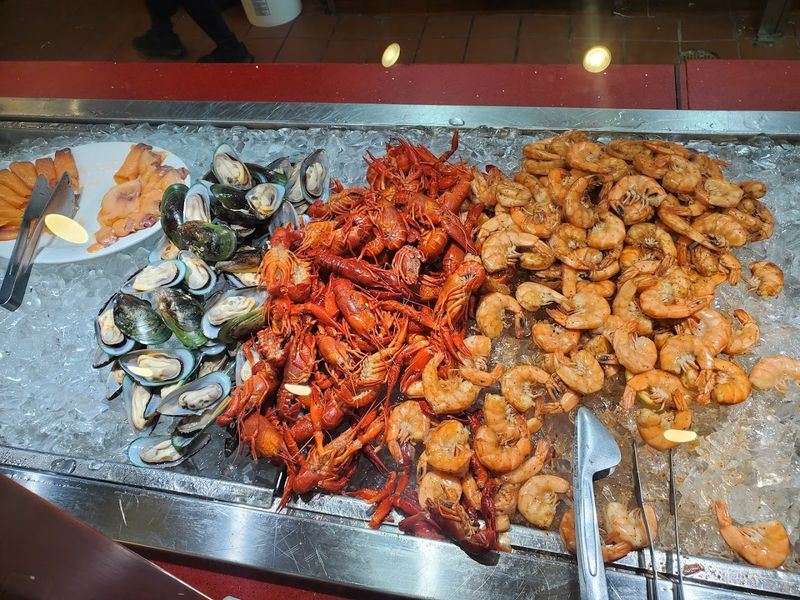 Seafood Variety That Goes Well Beyond The Headliners