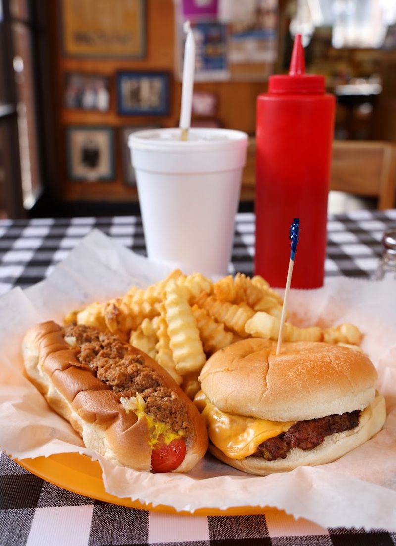 Mustard, Onions, Chili, And The Kind Of Order People Crave