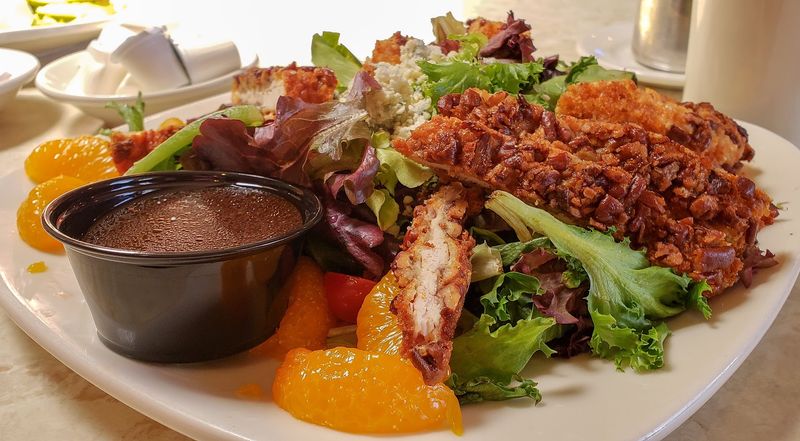 Why This Diner Keeps People Coming Back Across Generations