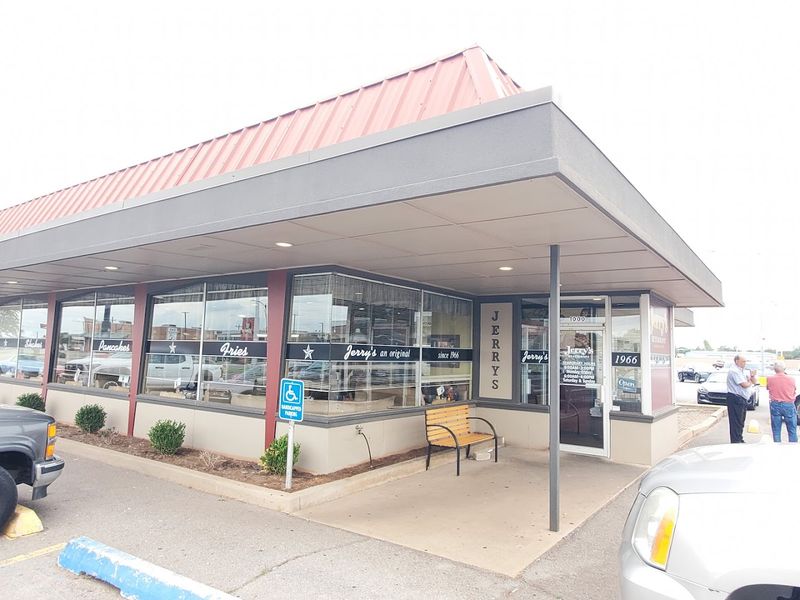 What Makes Jerry's the Kind of Stop Worth Planning Around