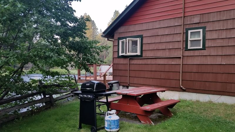 The Camp Sherman Store, a Charming Local Stop