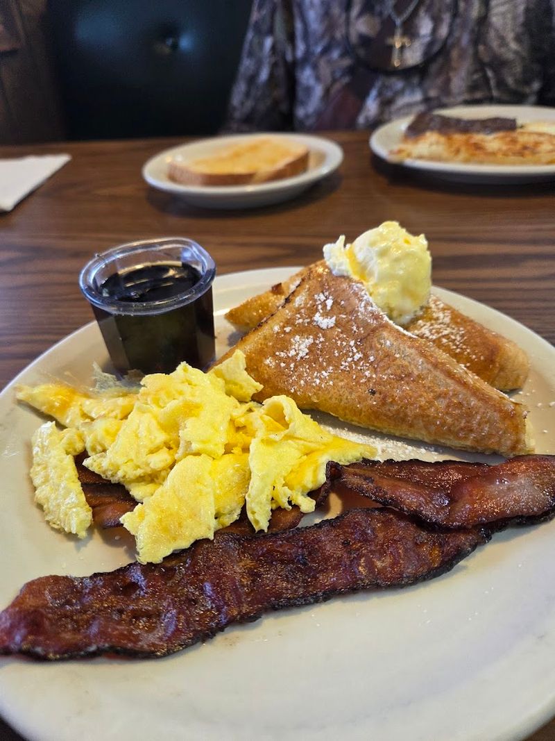 The Morning Rush That Never Feels Rushed