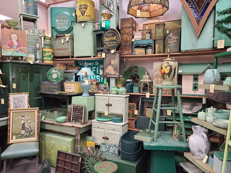 The Kind Of Stop Where One Find Turns Into Ten