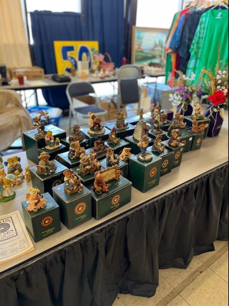 Supporting Local Vendors and the Evansville Community