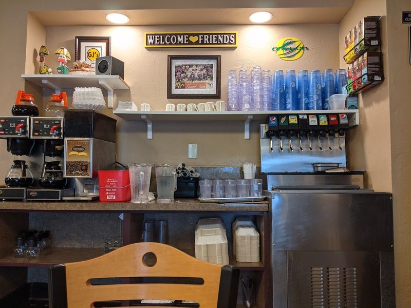 Why GJ's Earns Its Reputation in Eugene