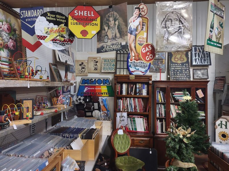 More Than 75 Vendors Under One Roof