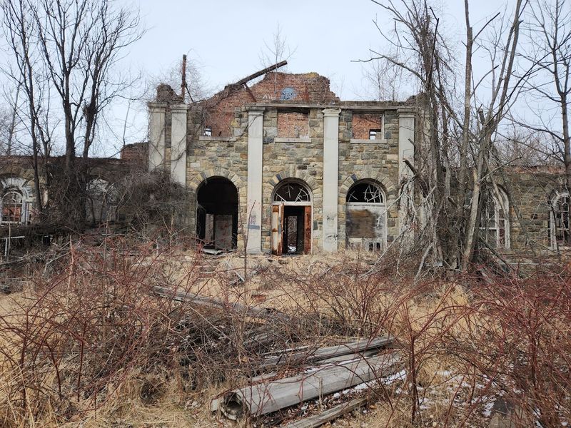 Why The Grounds Still Read Like A Campus Instead Of A Single Ruin