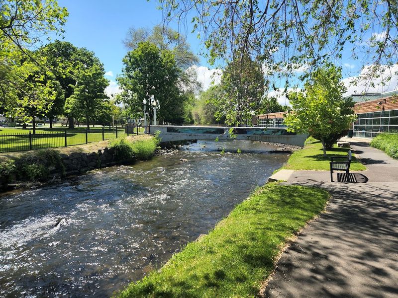 Powder River and the Outdoor Recreation Surrounding It