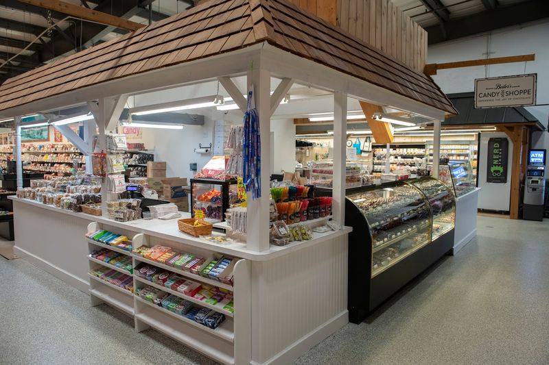 The Budget-Friendly Market People Keep Returning To