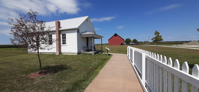 Why Arthur Makes The Perfect Backdrop For This Visit