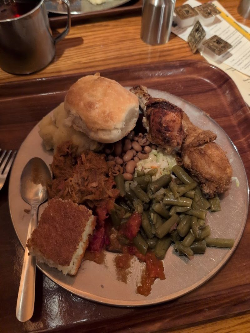 The All-You-Can-Eat Southern Buffet That Earned Its Reputation