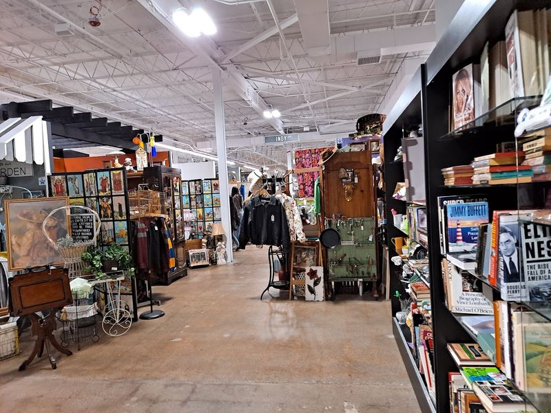 Over 600 Vendors Means Something for Absolutely Everyone