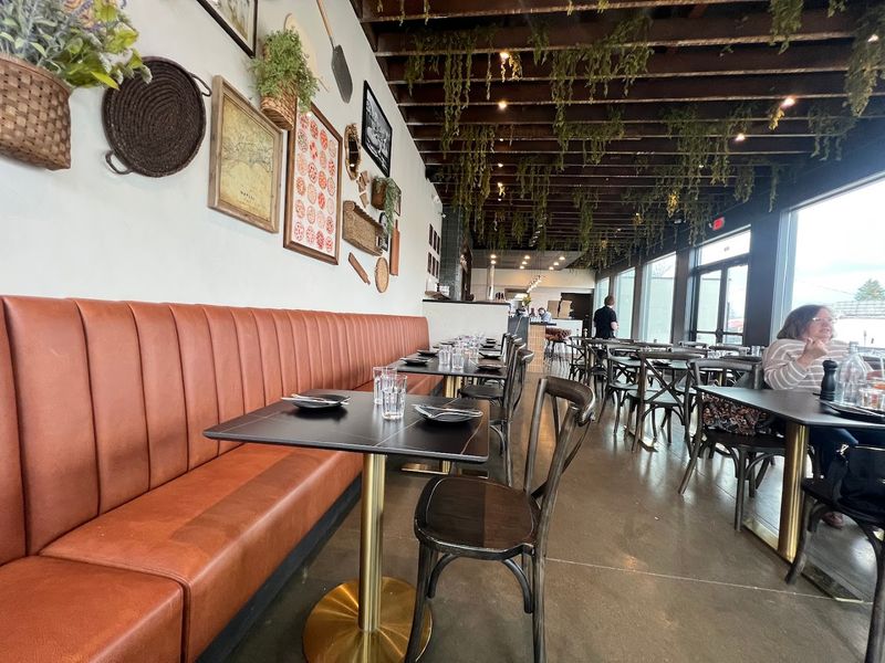 A Warm Atmosphere That Actually Feels Like Naples