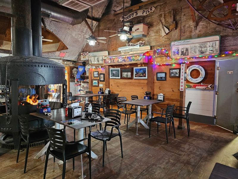 Indoor and Outdoor Seating for Every Kind of Day