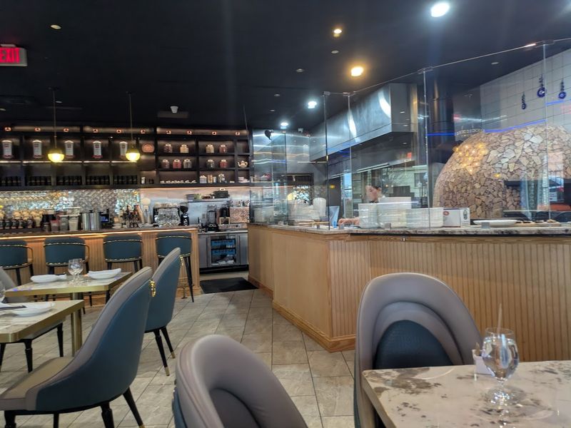 Outdoor and Indoor Seating for Every Occasion