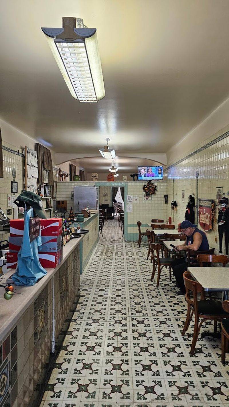 Why This Place Feels More Like Habit Than Hype