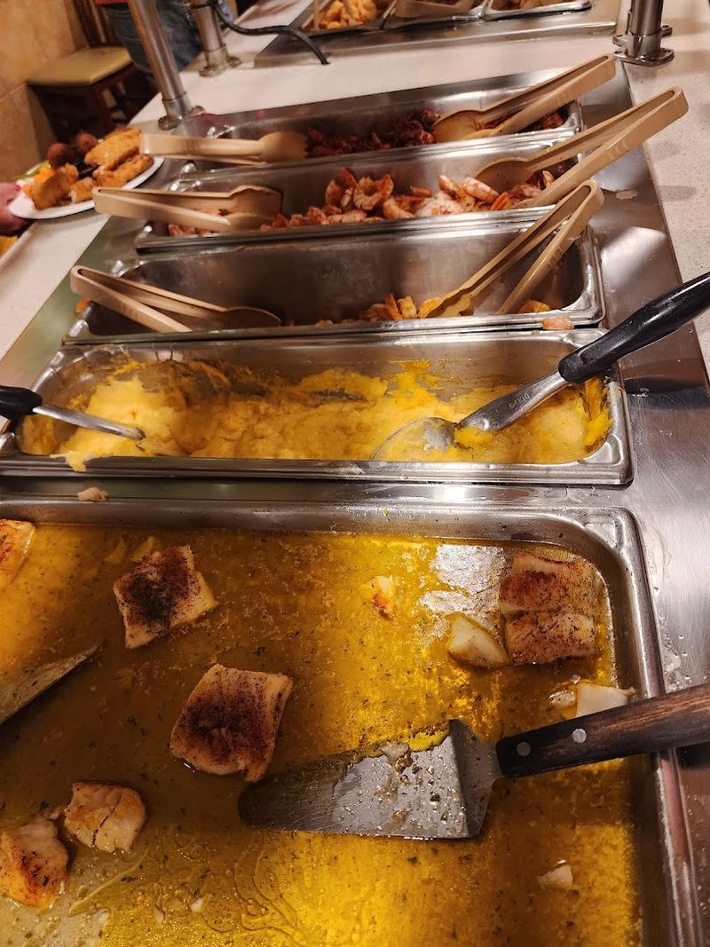 Seafood, Comfort Food, And Plenty Of Variety