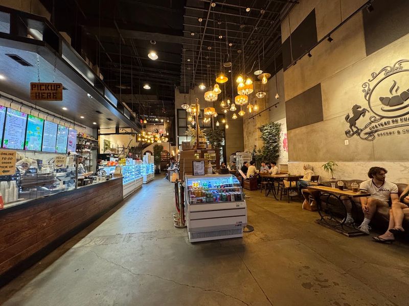 Late-Night Hours That Make It a Neighborhood Anchor