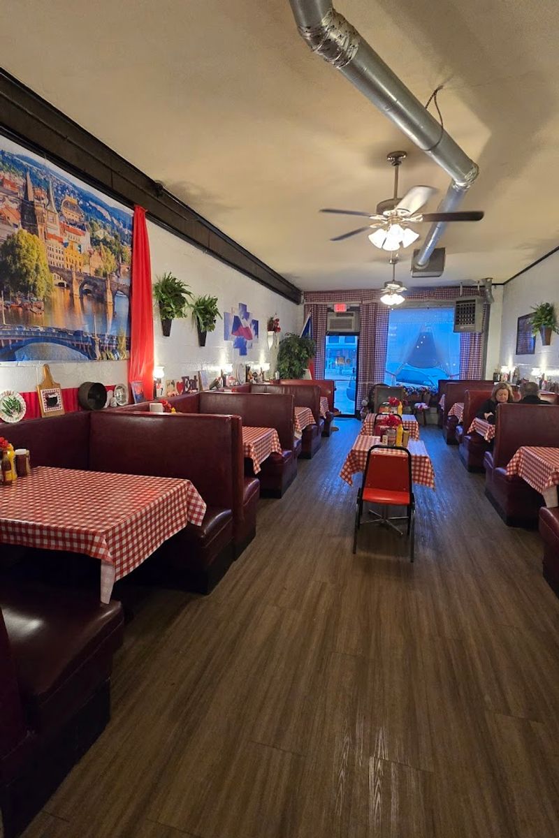 The Atmosphere That Keeps People Coming Back