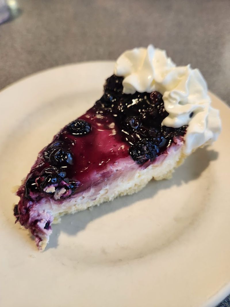 The Marionberry Cream Pie Worth the Detour