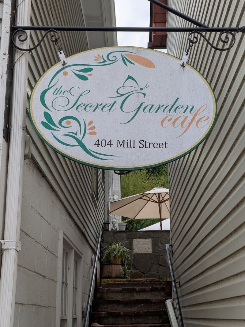How to Visit The Secret Garden Cafe and Make the Most of It