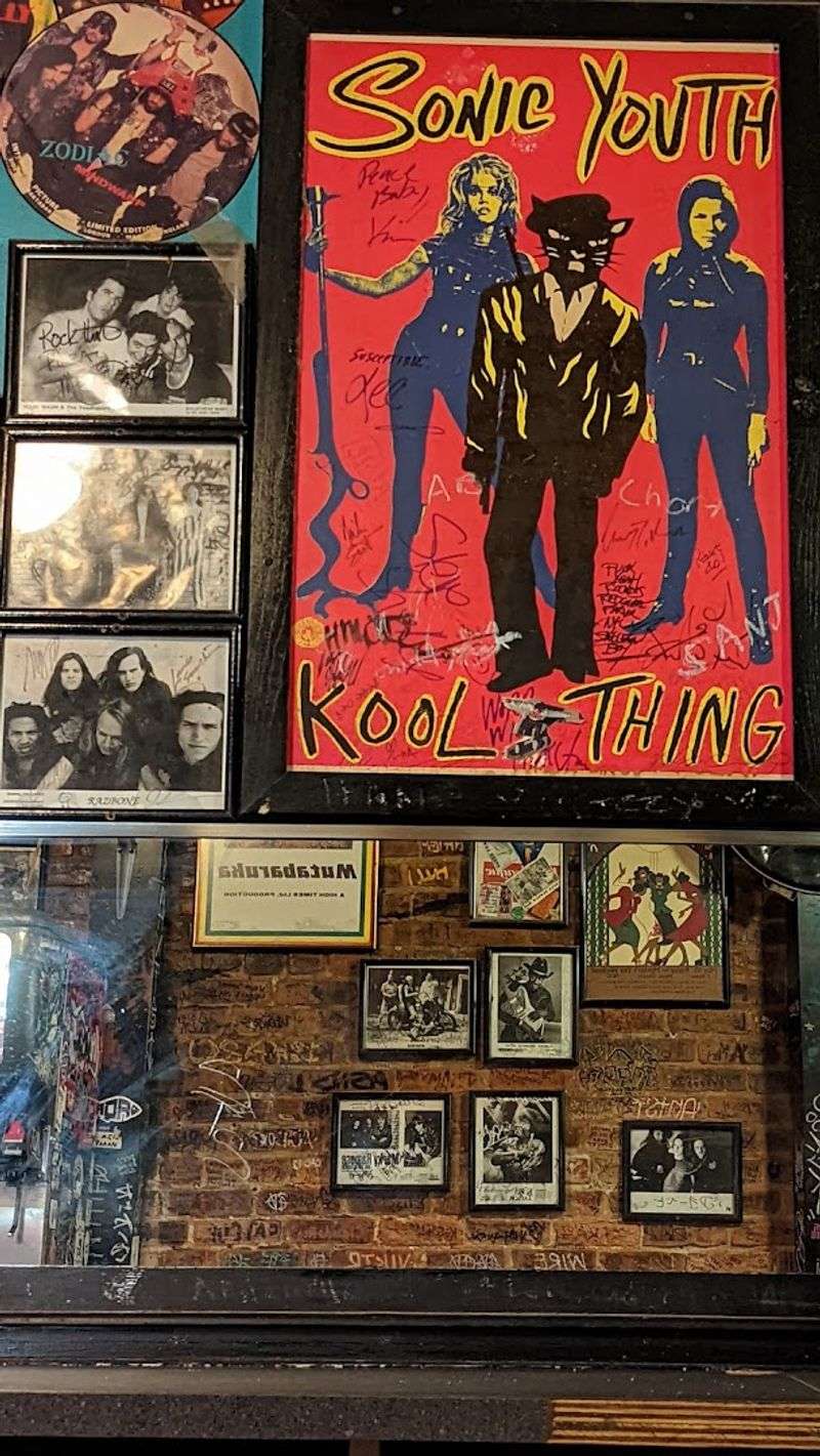 Delivery Plus a Walk-In Experience Worth Having