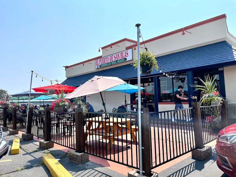 Fresh Seafood Options That Go Way Beyond The Usual Menu