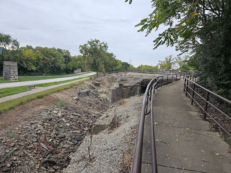 Why This Illinois Site Rewards Slowing Down And Looking Closer