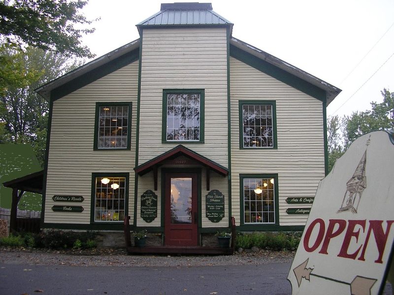 A Beautiful Lakeside Setting Right in Downtown Leo