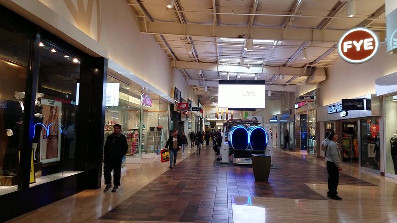 Round 1 Bowling and Amusement Center