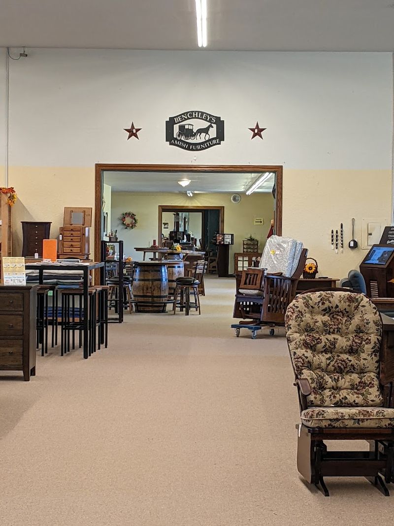Benchley’s Amish Furniture 