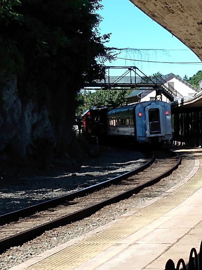 Planning Your Visit To 1 Middlebrook Ave