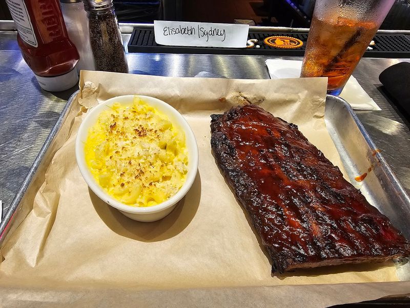 The Ribs That Keep People Coming Back