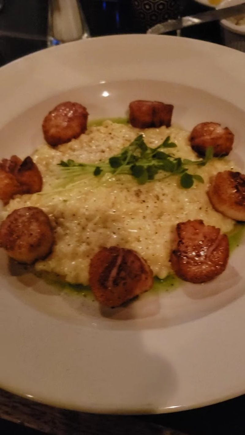 Scallops, Duck, and the Art of the Entree