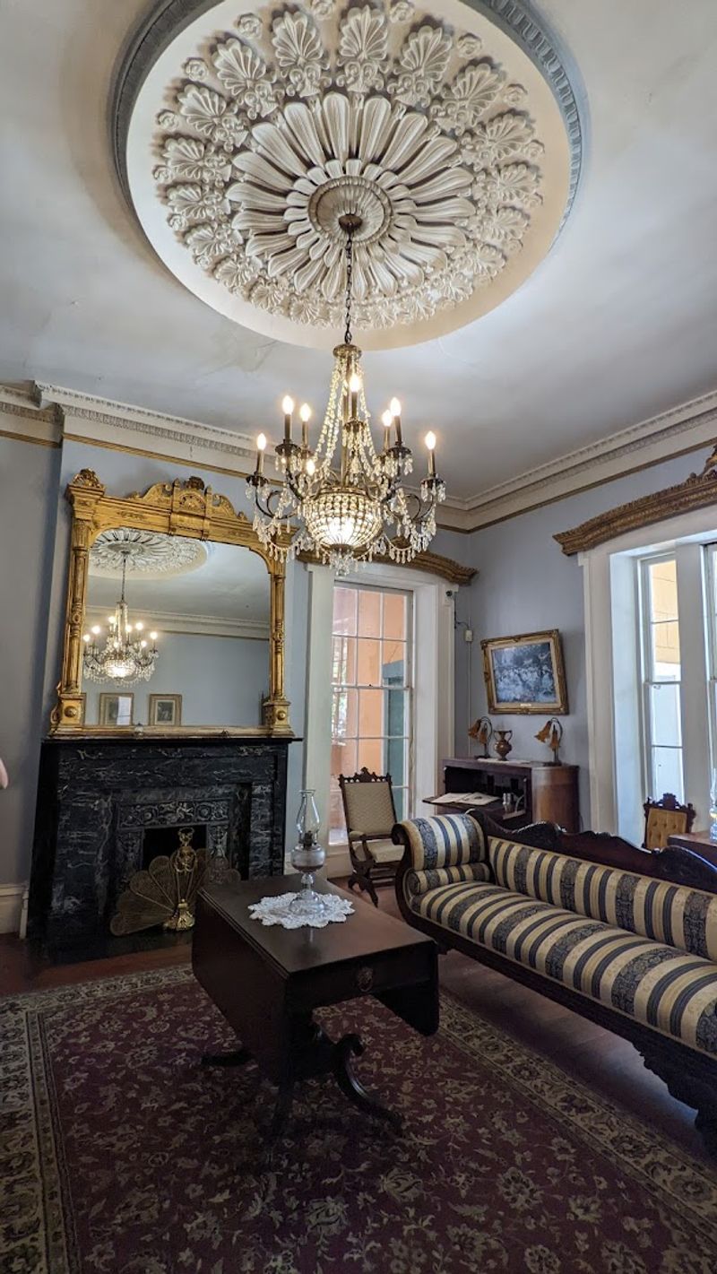 Greek Revival Details That Make The House Feel Huge