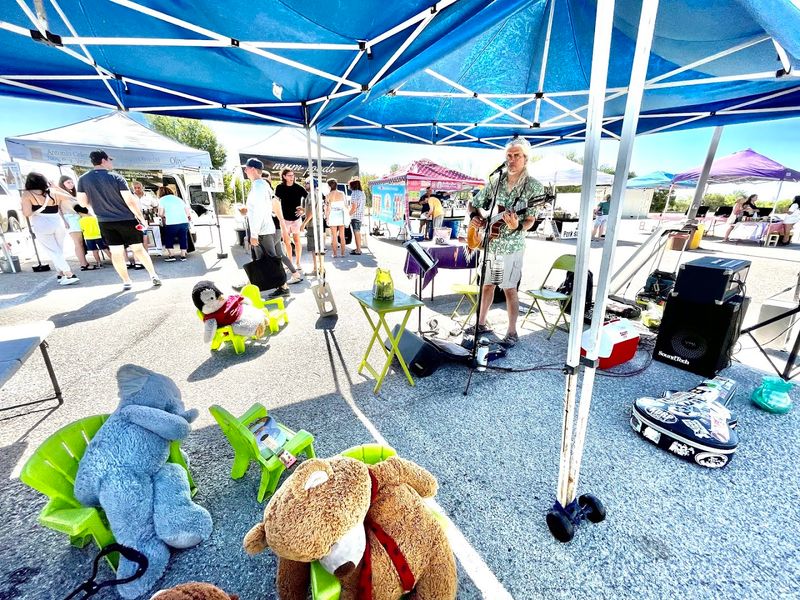 Live Music That Sets the Perfect Saturday Mood