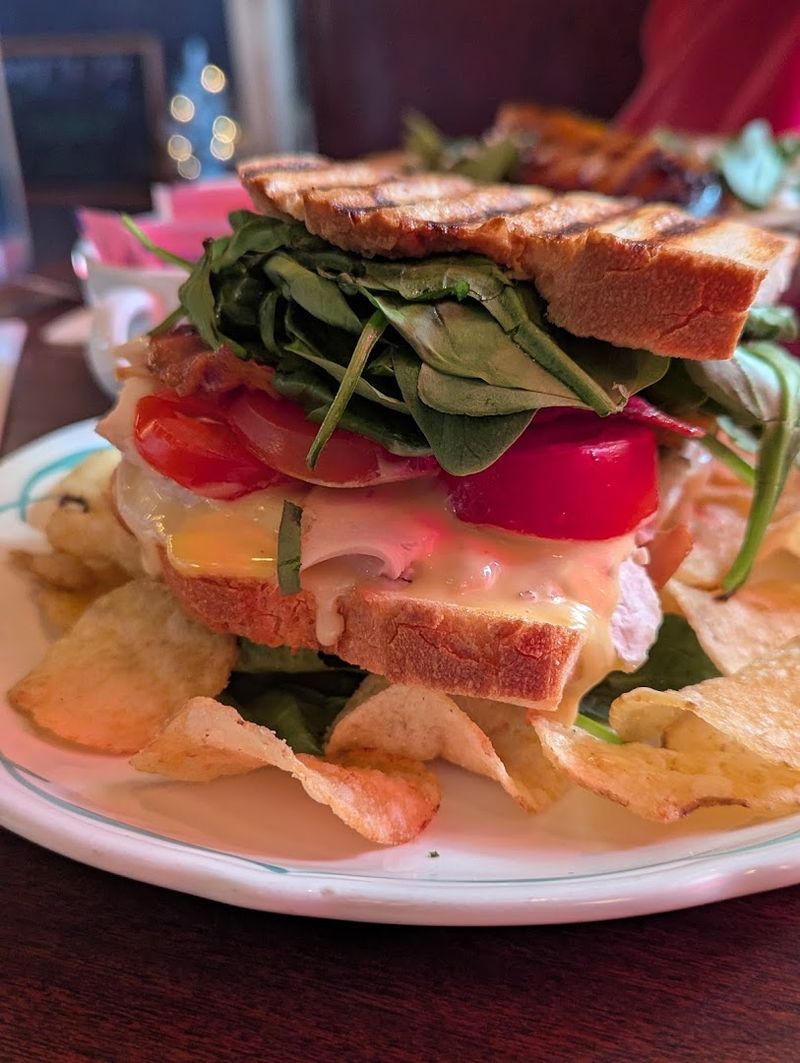 A Menu That Balances Comfort and Health-Conscious Choices