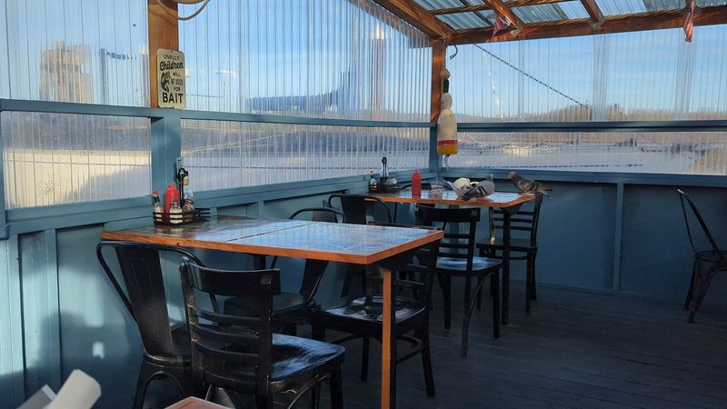 Fishermen's Seafood Market, Coos Bay, Oregon
