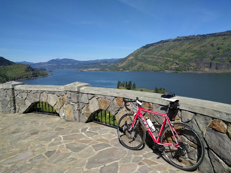 Columbia River Highway State Trail, Troutdale to Cascade Locks, Oregon