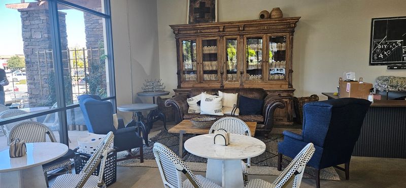 Seating And Lounge Setup That Makes Waiting Feel Easy