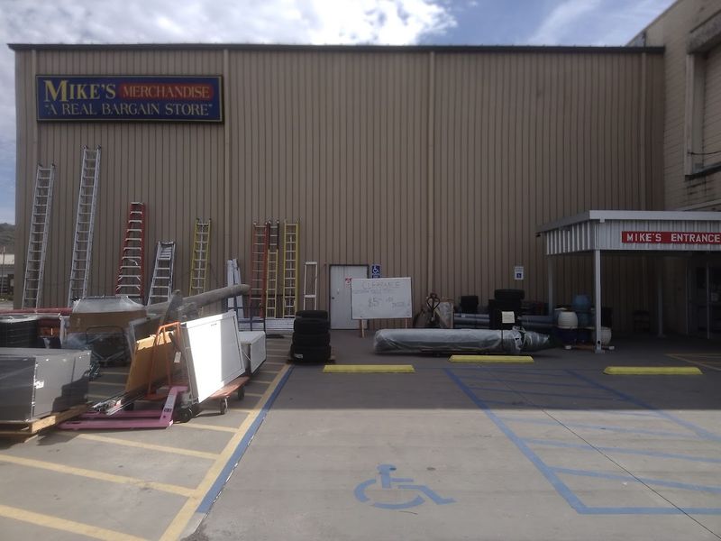 Why Deal Hunters Keep Coming Back To Guntersville