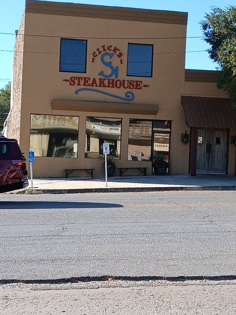 Click's Steakhouse, Pawnee