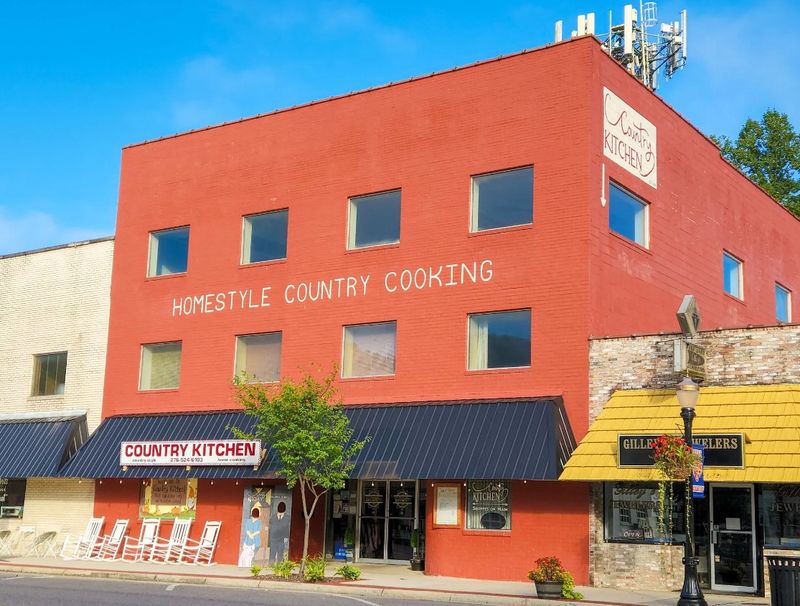 Curbside Convenience in a Town Without Drive-Thrus