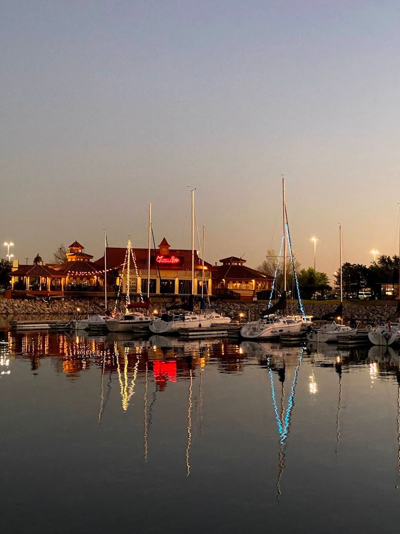 Dining With A View Of The Water
