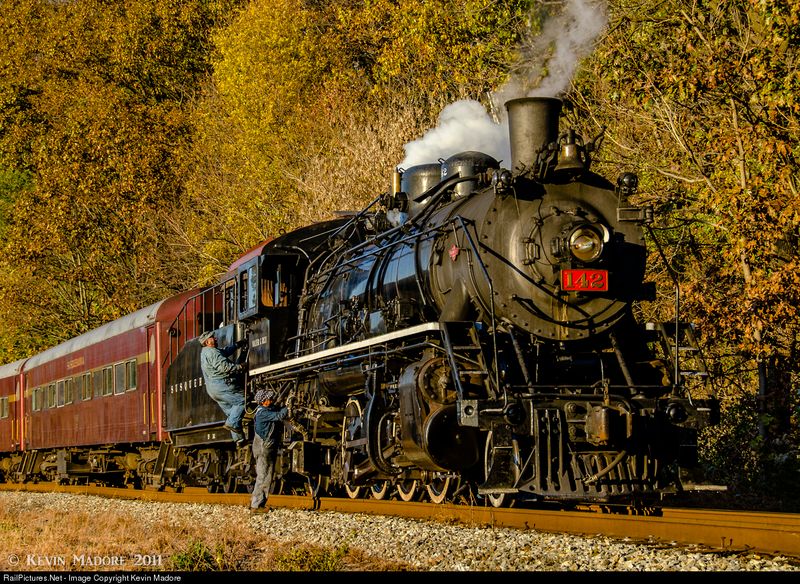 Delaware River Railroad Excursions