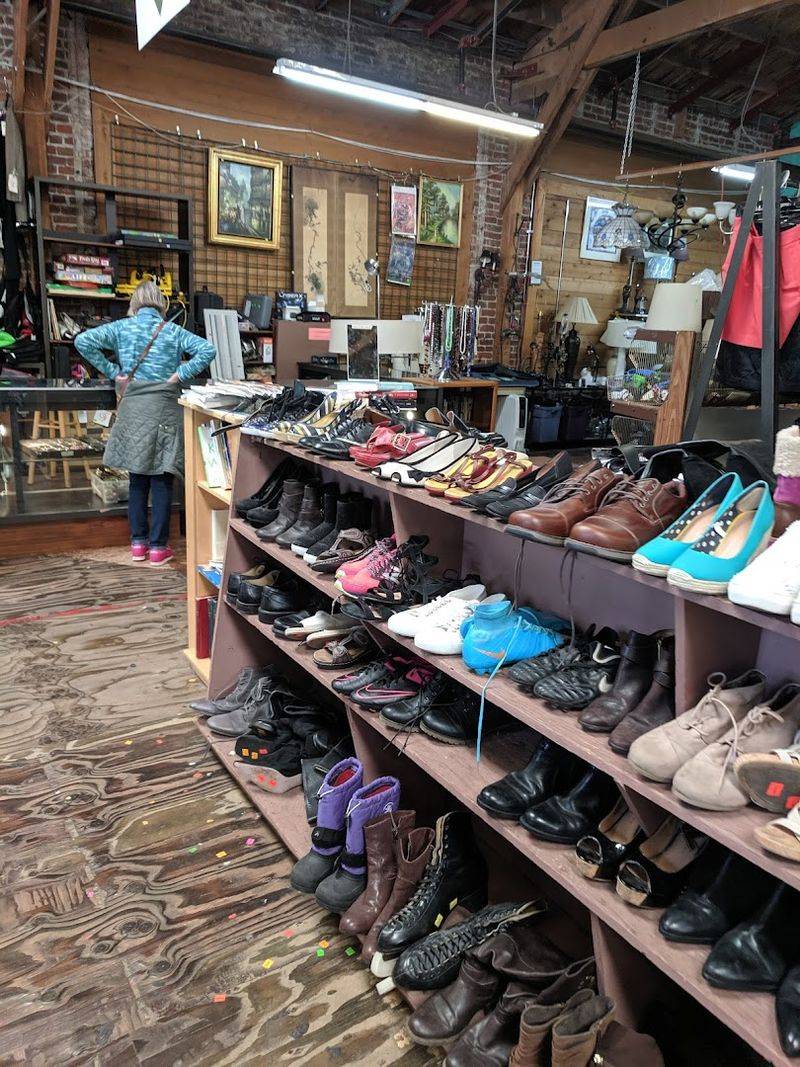 Serious Dig Around Culture That Regulars Treat Like A Skill