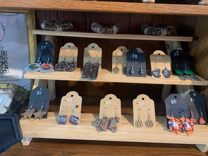 Jewelry and Wearable Magic