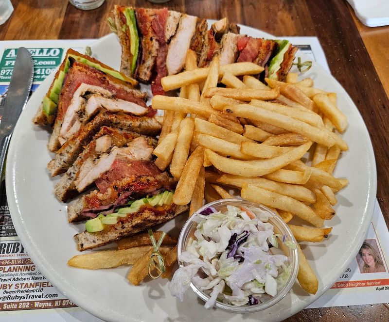 Lunch and Dinner Options That Go Beyond the Basics