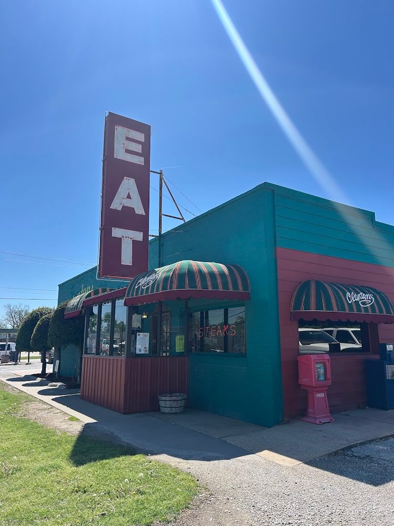 Finding Clanton's Cafe and Planning Your Visit