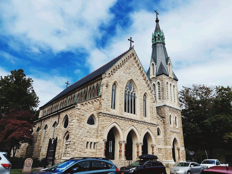 Lambertville's Historic Architecture: Shopping Inside Living History